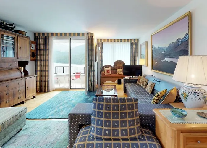 Traunter Via * St. Moritz